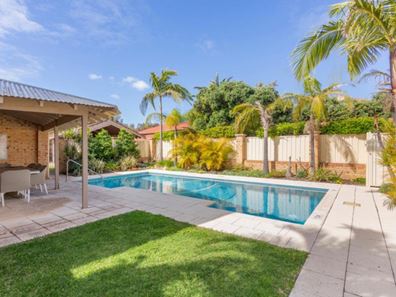 7/7 Waterway Court, Churchlands WA 6018