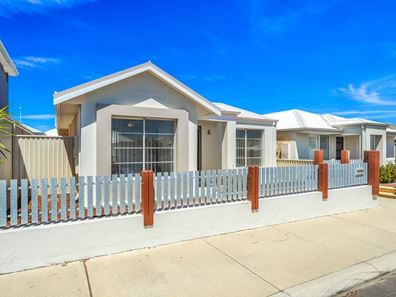 9 Comito Bend, Alkimos WA 6038