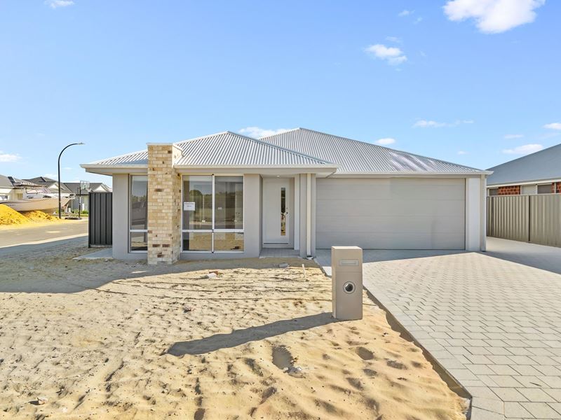 9 Murchison Drive, Ravenswood WA 6208