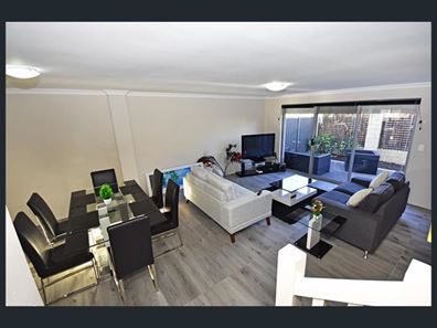 4/5 Isoodon Street, Dayton WA 6055