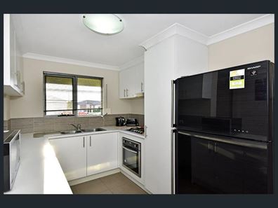 4/5 Isoodon Street, Dayton WA 6055