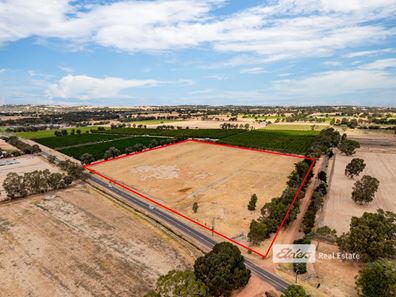 423 Uduc  Road, Harvey WA 6220