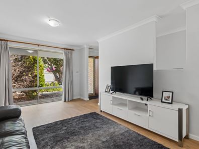 5 Elbrus Way, Caversham WA 6055