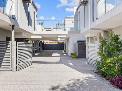 4/102 Roberts Road, Rivervale WA 6103
