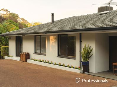 167 Stanhope Road, Bickley WA 6076