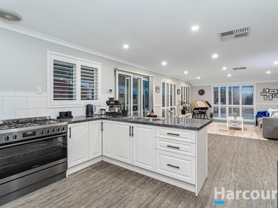 12 Moree Lane, Quinns Rocks WA 6030