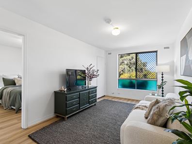 10/35 Osborne Place, Stirling WA 6021