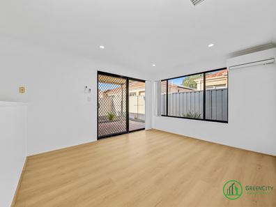 2/26 Bickley Road, Cannington WA 6107