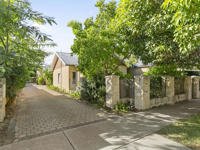 3/156 Holland Street, Fremantle WA 6160