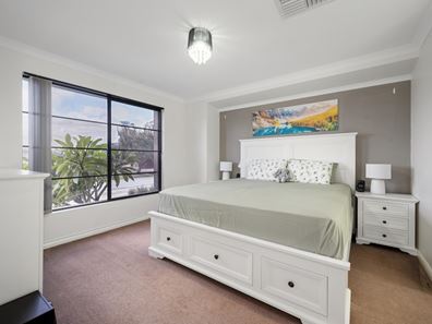 16 Sackler Link, Piara Waters WA 6112