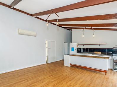 21 Mccormick Street, Warnbro WA 6169