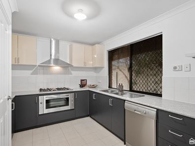 81B Third Avenue, Kelmscott WA 6111