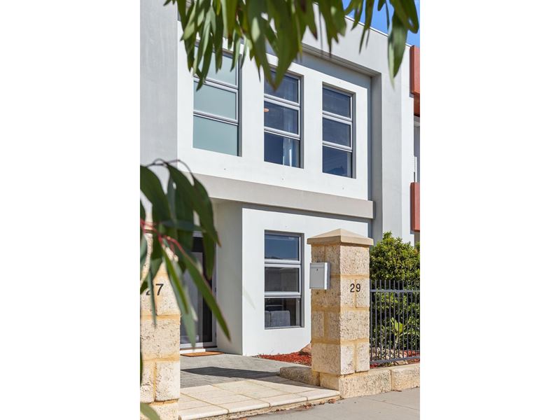 29 Wyperfeld Street, Yanchep