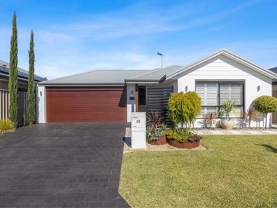10 Mantis Grove, Karnup WA 6176