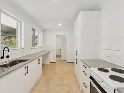 6 Ranmore Way, Morley WA 6062