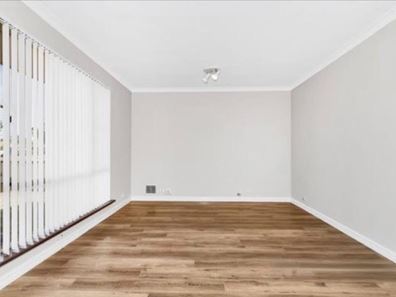 7 Jubilee Drive, Waikiki WA 6169