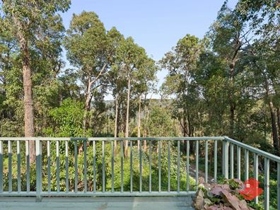 38 Mackie Road, Roleystone WA 6111