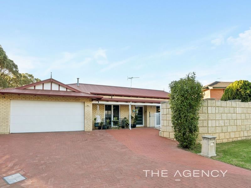 22 Woodville Heights, Hillarys WA 6025