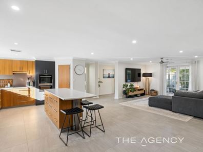 22 Woodville Heights, Hillarys WA 6025