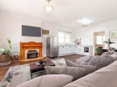 9 Winchelsea Road, Nollamara WA 6061