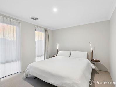 13 Graceful Street, Byford WA 6122
