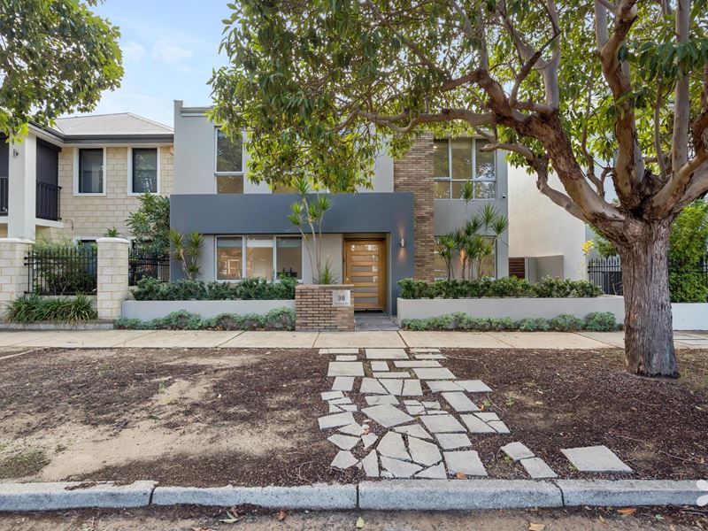 98 Sunbury Road, Victoria Park WA 6100