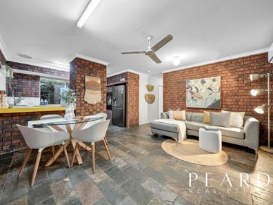 21a Galahad Way, Carine WA 6020