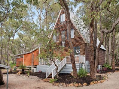 4 Windoo Road, Parkerville WA 6081