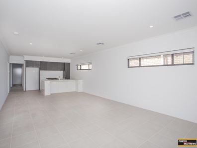 123 Sheffield Road, Wattle Grove WA 6107