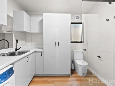 29B Yorrell Place, Halls Head WA 6210