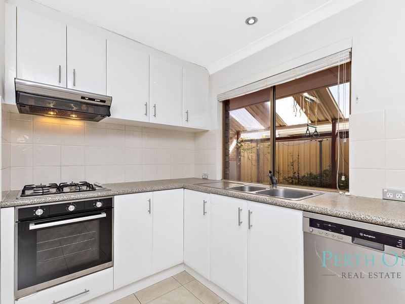 2/50 Caledonian Avenue, Maylands WA 6051