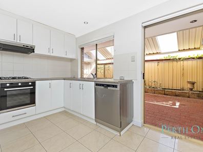 2/50 Caledonian Avenue, Maylands WA 6051