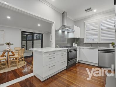 107A Kitchener Road, Alfred Cove WA 6154