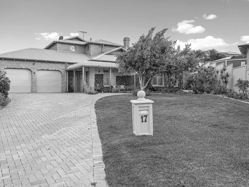 17 Bascombe Rise, Hillarys WA 6025