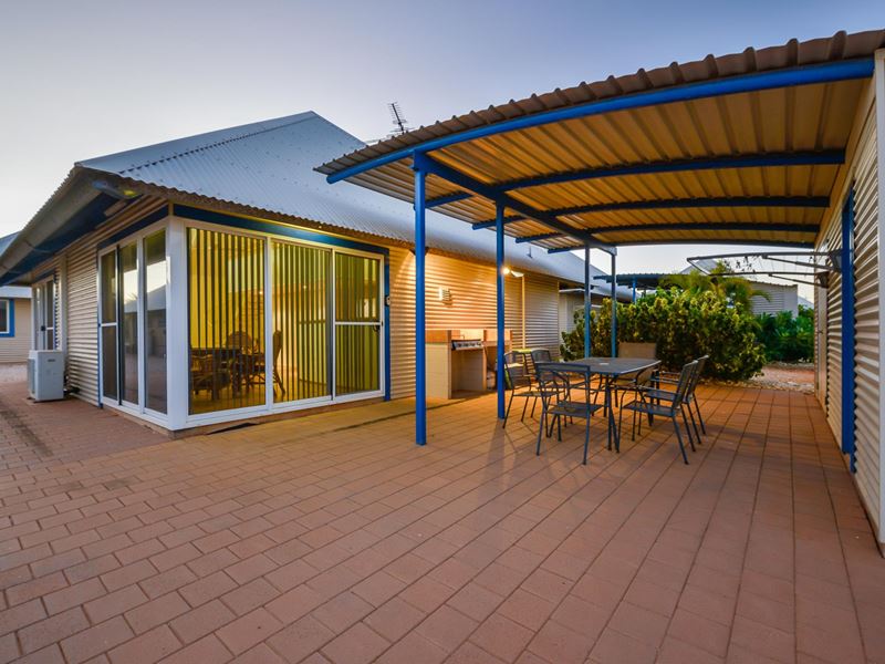 18/570 Murat Road, Exmouth