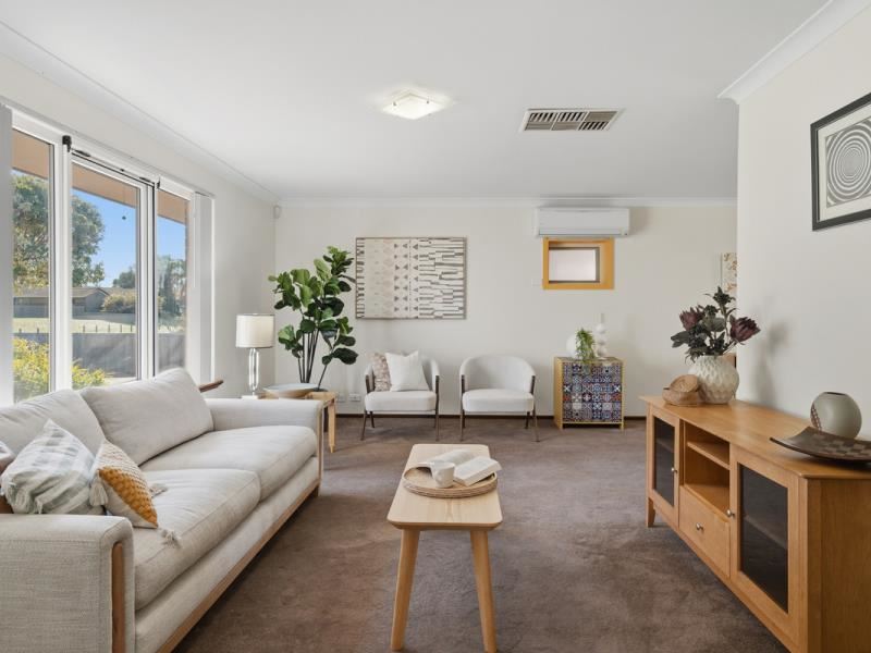 64 Kookerbrook Street, Dudley Park