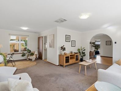 64 Kookerbrook Street, Dudley Park WA 6210