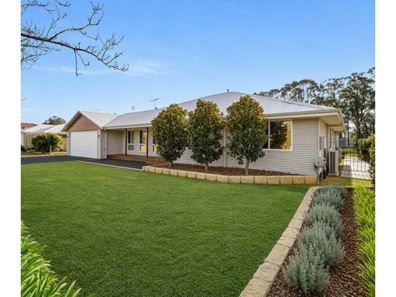 7 Shier Rise, Burekup WA 6227