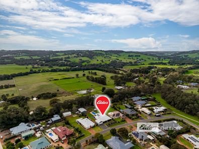 7 Shier Rise, Burekup WA 6227