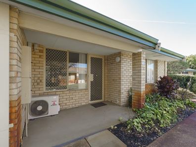14/80-82 Henley Street, Como WA 6152