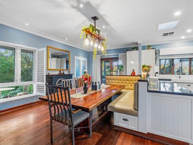 6 McRae Rd, Kalamunda WA 6076