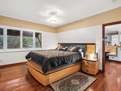 6 McRae Rd, Kalamunda WA 6076