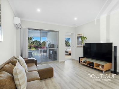 1/1 Chipala Court, Edgewater WA 6027