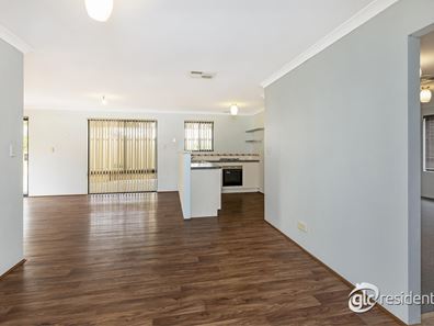 4 Daniels Place, Bertram WA 6167