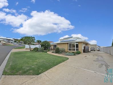 4 Turban Court, Wandina WA 6530