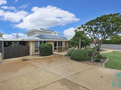 4 Turban Court, Wandina WA 6530