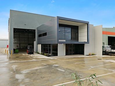 1/18 Casella Place, Kewdale WA 6105