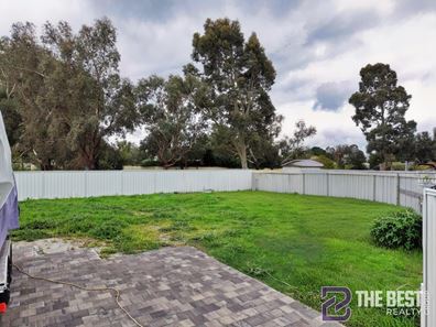 5 Merrifield Avenue, Kelmscott WA 6111