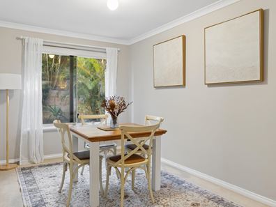 4 Middle Cove, Kallaroo WA 6025