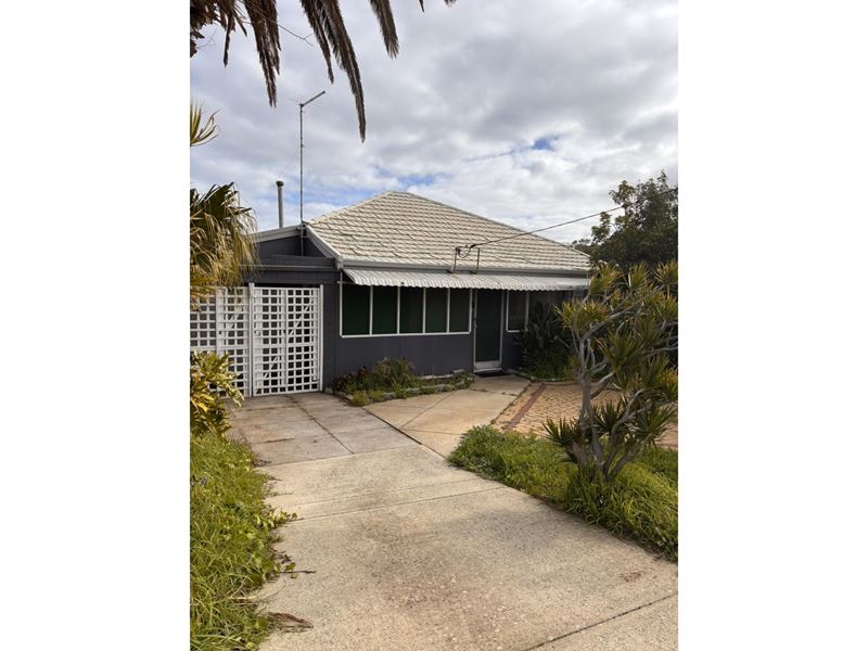 41 Leslie Street, Dudley Park WA 6210